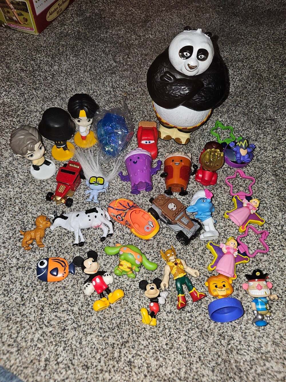 Kung Fu Panda Po Figure And Mixed Toys Lot